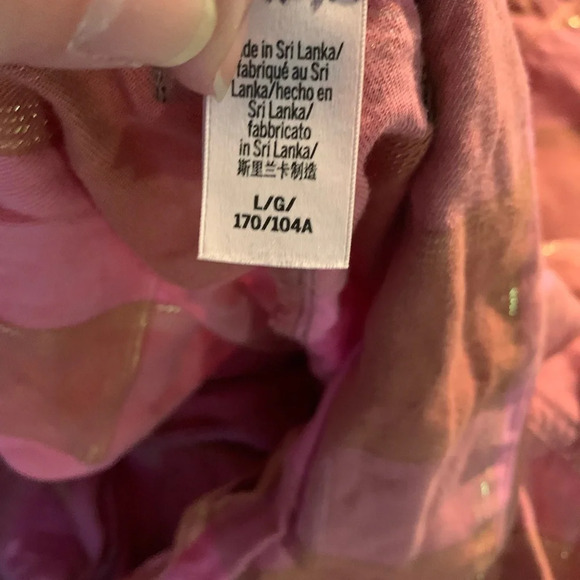 Victoriaria Secret Women’s Pink Romper With Long Sleevees Size Largee - Picture 13 of 13